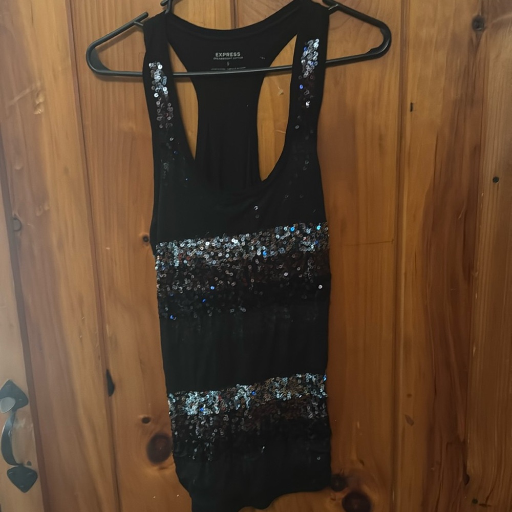 Like new small black express tank